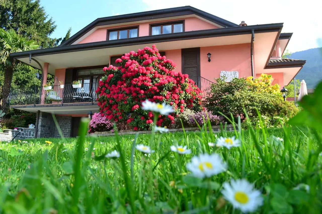 Foresteria Villa Simona Colico 0*,
