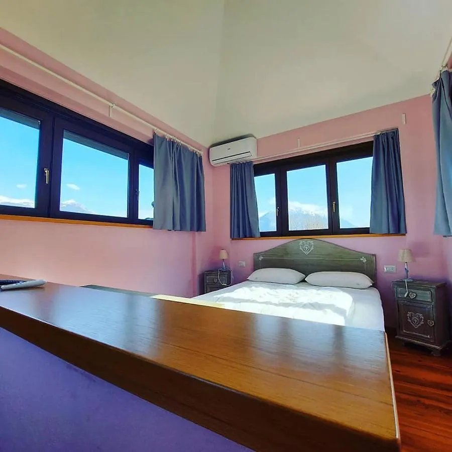Foresteria Villa Simona Colico Bed & Breakfast